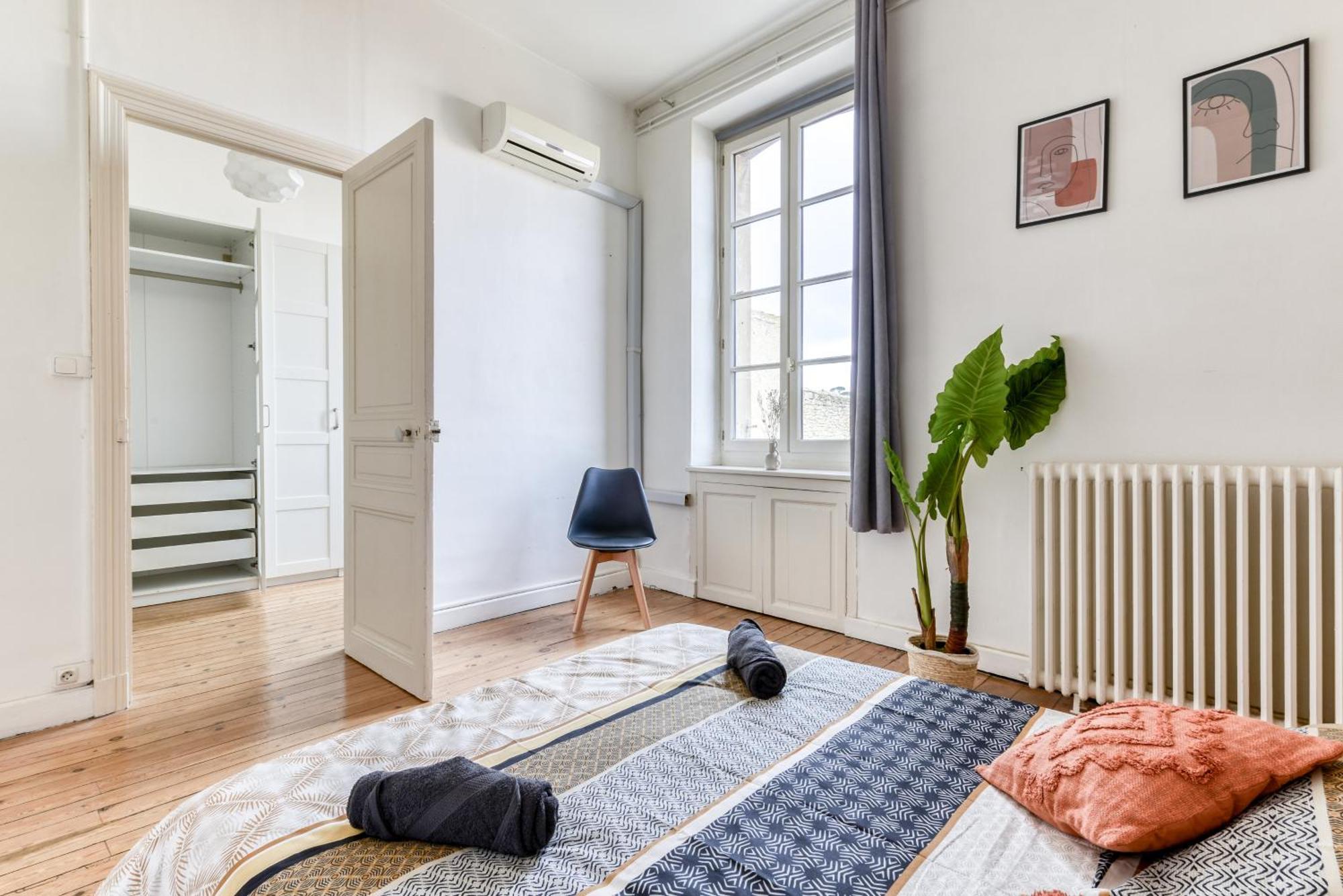 Le Marty - Wifi - Central - Climatison - Parking Gratuit Carcassonne Exterior foto